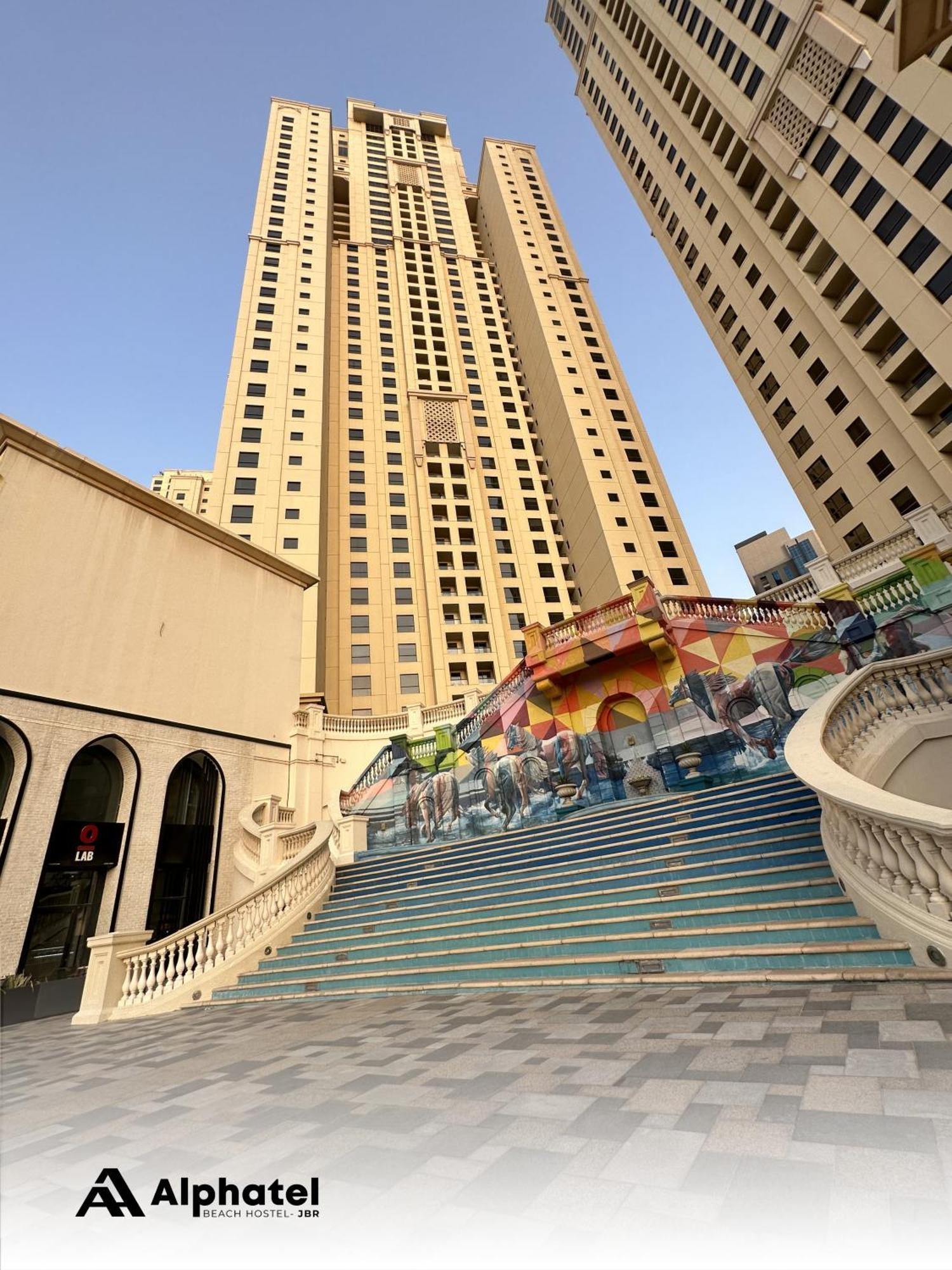 Alphatel Beach Hostel Jbr Dubaj Kültér fotó