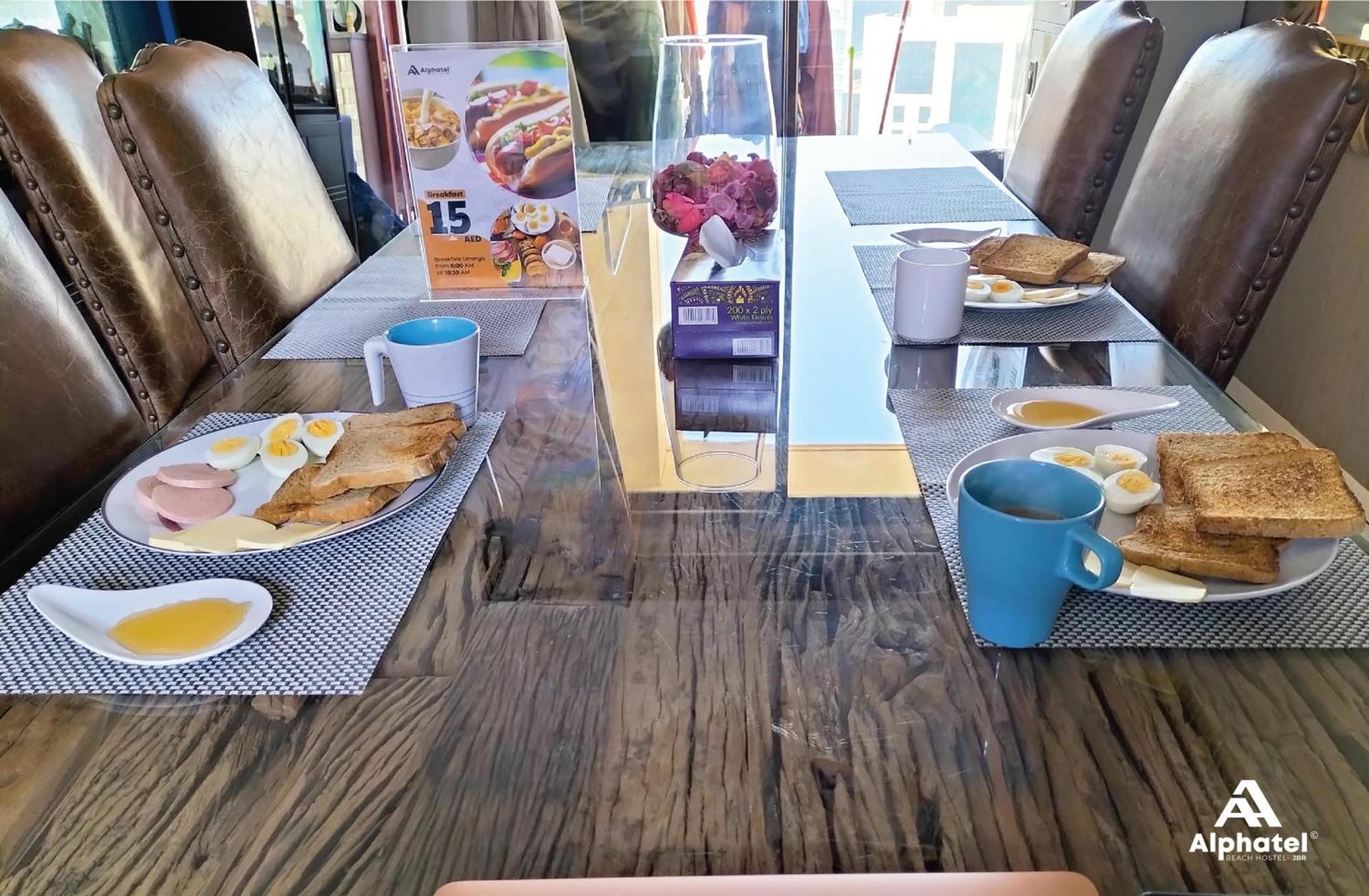 Alphatel Beach Hostel Jbr Dubaj Kültér fotó